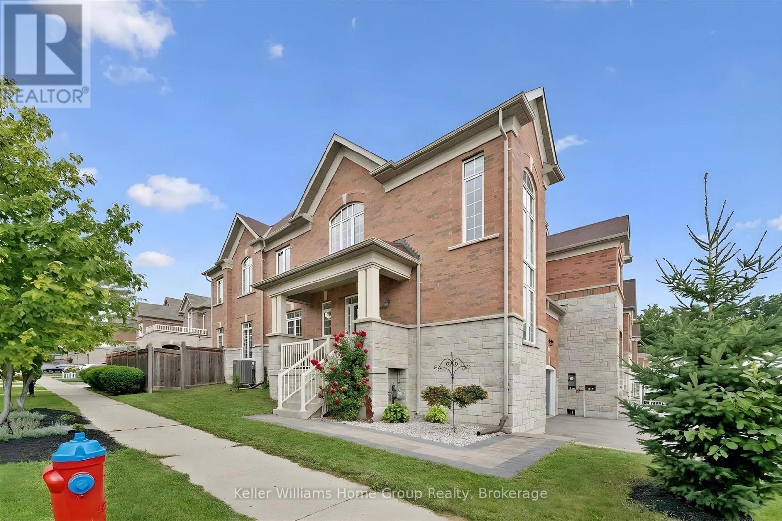 61 Ridgegate Crescent, Halton Hills (Georgetown), Ontario  L7G 0L6 - Photo 3 - W13737264