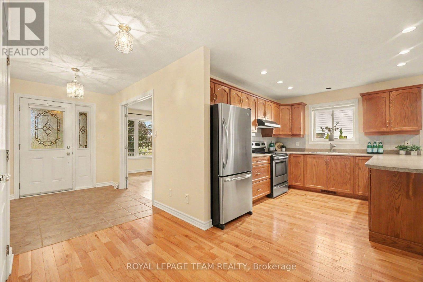 120 Vaughan Street, Mississippi Mills, Ontario  K0A 1A0 - Photo 14 - X13733092