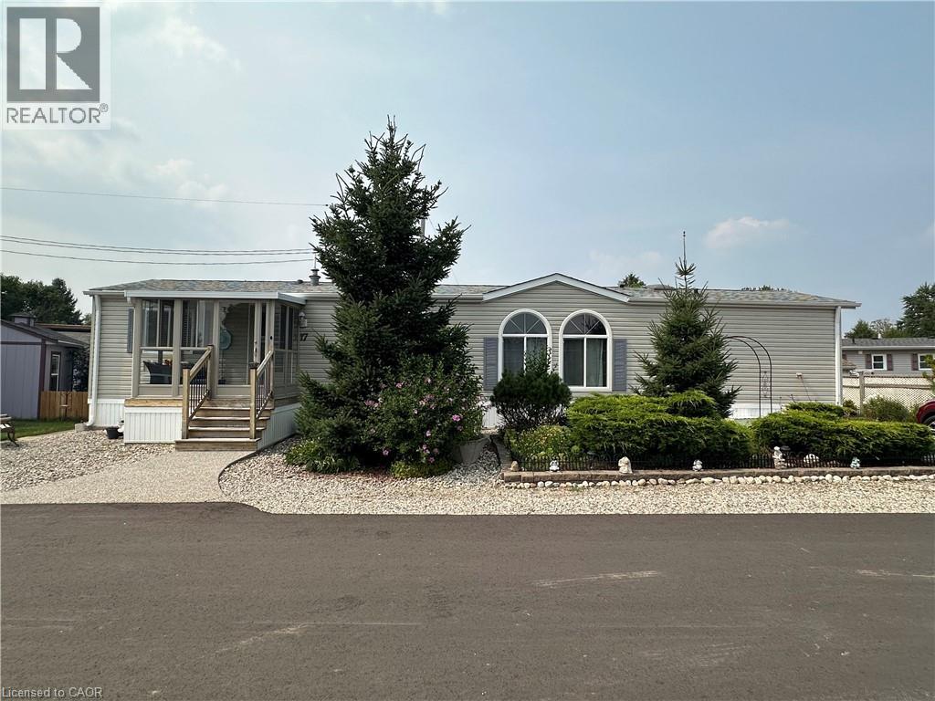 17 Hemlock Crescent Pvt Crescent, Puslinch, Ontario  N0B 2J0 - Photo 1 - 40860132