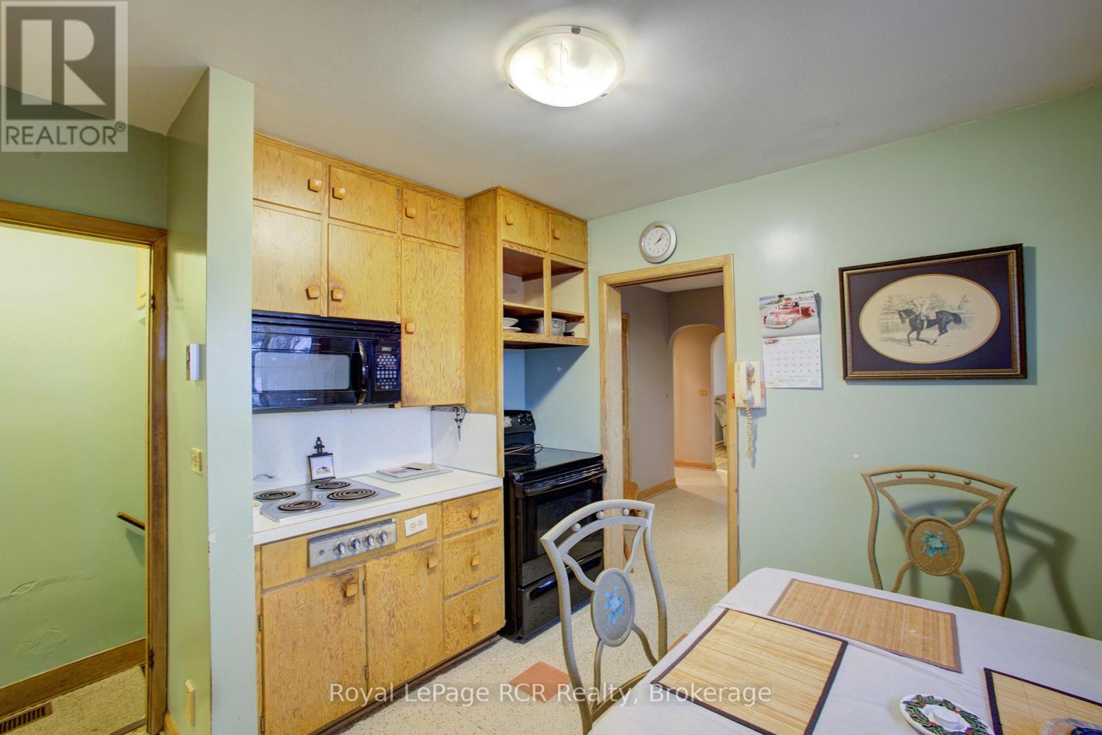441 Smith Street, Wellington North, Ontario N0G 1A0 - Photo 11 - X13737370