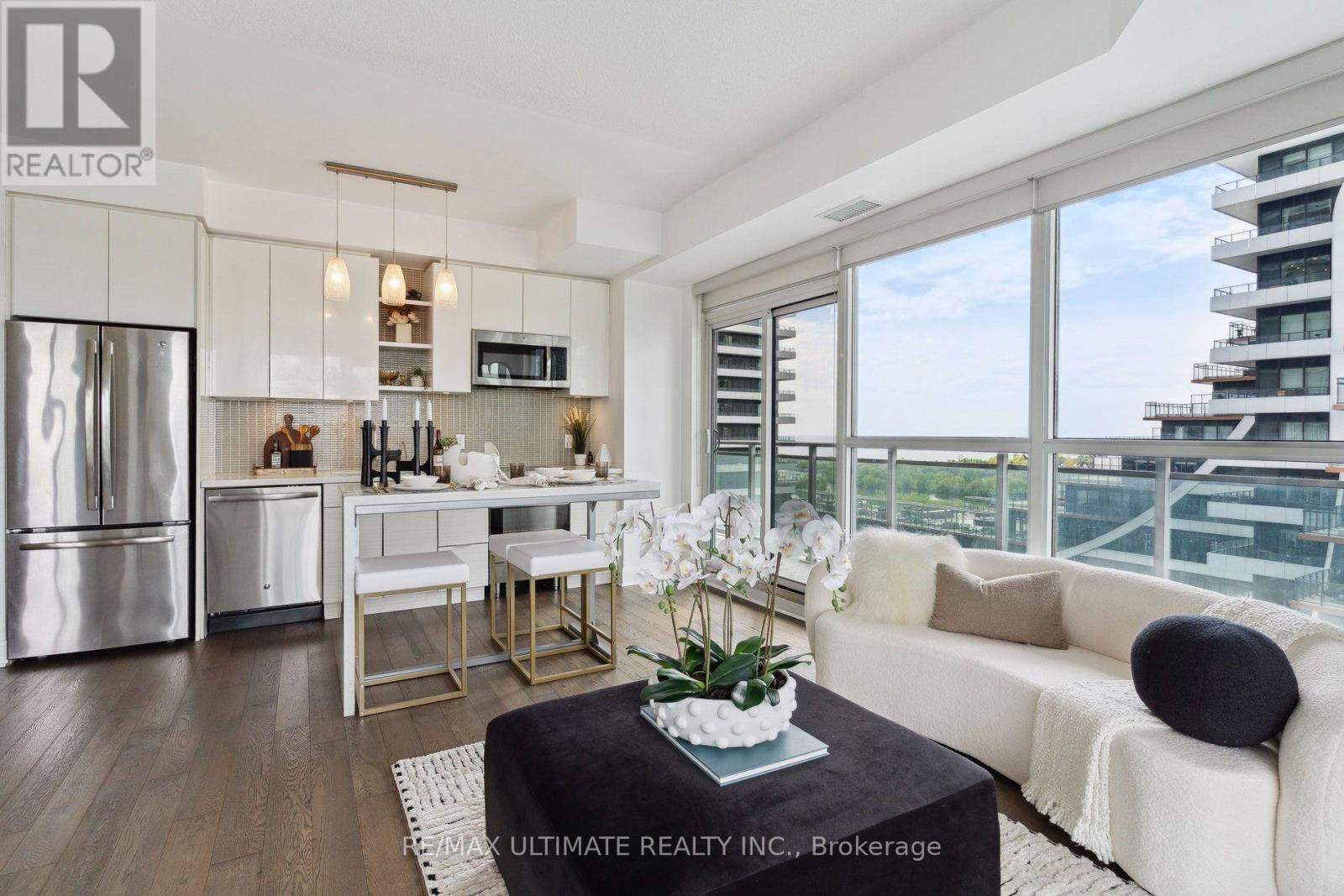 1003 - 33 Shore Breeze Drive, Toronto, Ontario  M8V 1A1 - Photo 2 - W13737292