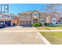 102 SUNFOREST DRIVE, Brampton, Ontario