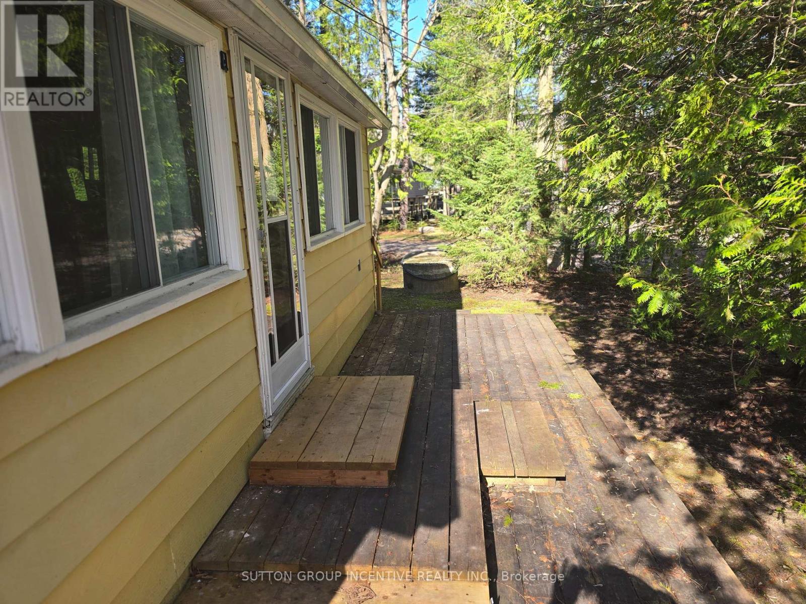 18 Harras Avenue, Tiny, Ontario  L0L 2J0 - Photo 5 - S13737268