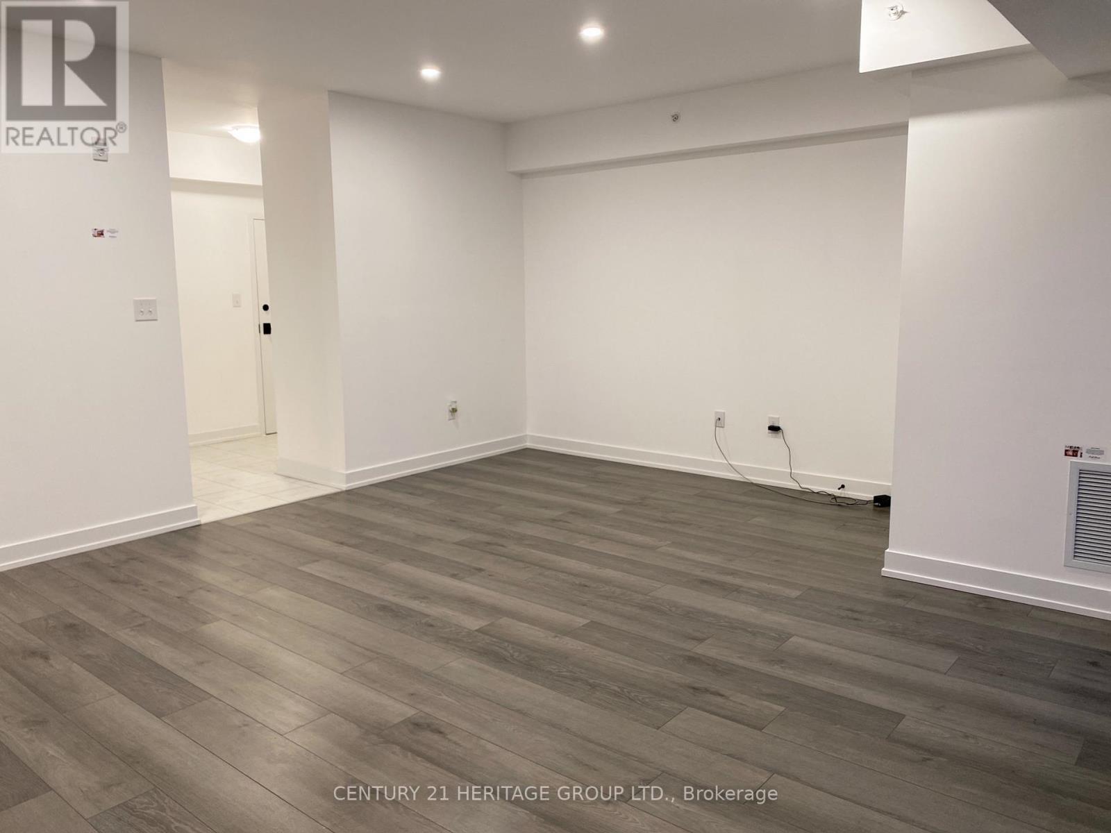 502 - 10 Culinary Lane, Barrie, Ontario  L9J 0K2 - Photo 16 - S13684288