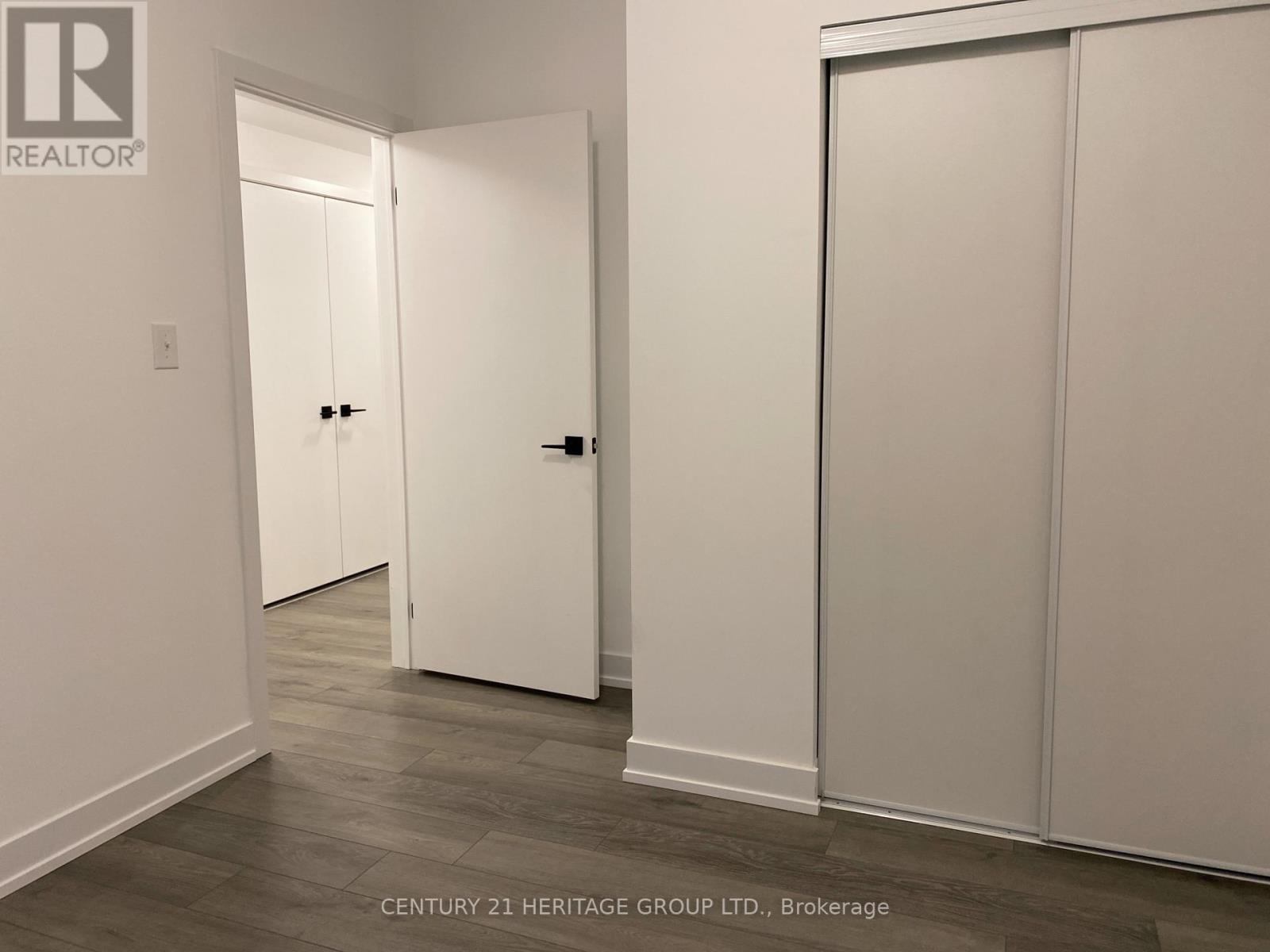 502 - 10 Culinary Lane, Barrie, Ontario  L9J 0K2 - Photo 32 - S13684288