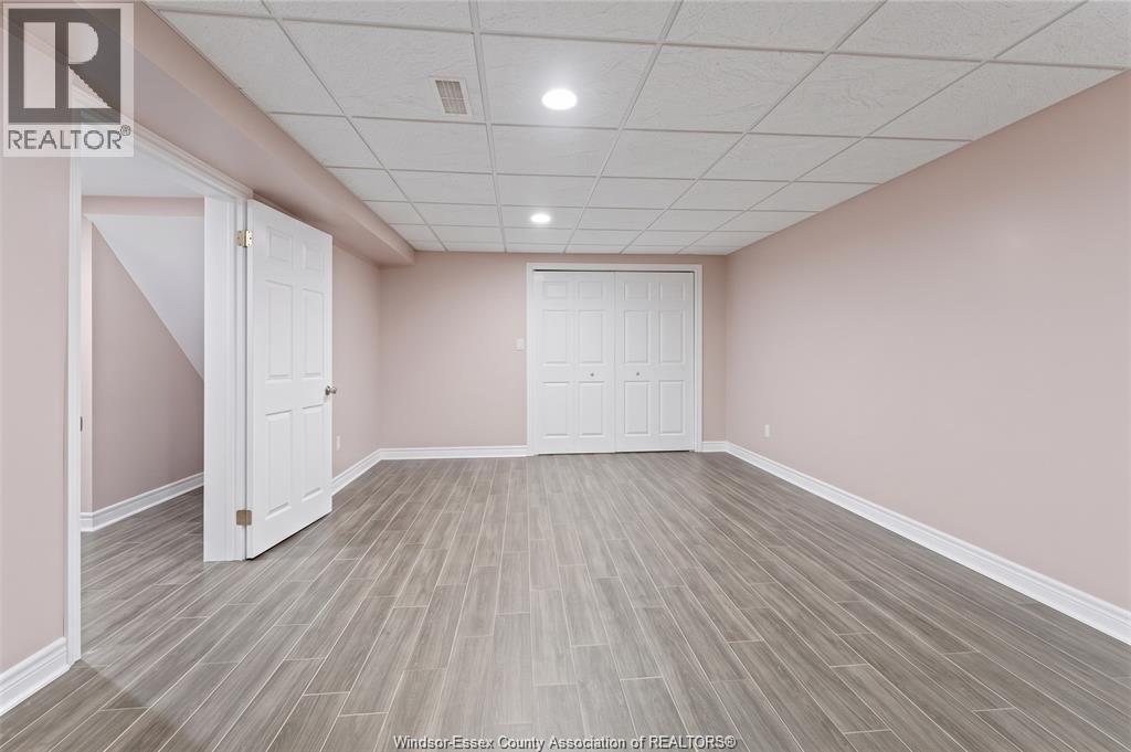 3748 Prairie Court, Windsor, Ontario  N9G 2X3 - Photo 11 - 26021463