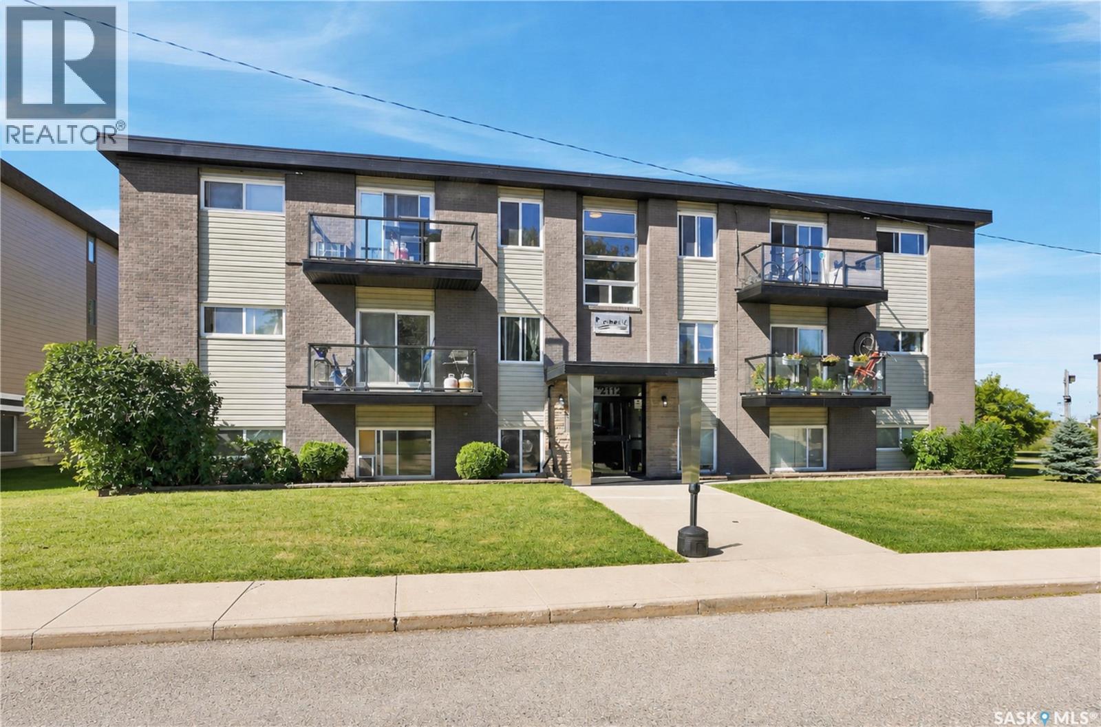23 2112 Ste Cecilia Avenue, Saskatoon, Saskatchewan  S7M 0P2 - Photo 2 - SK047286
