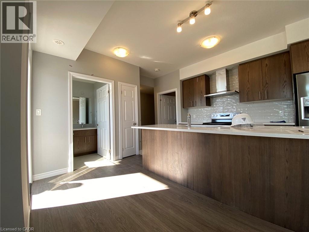 152 Oat Lane, Kitchener, Ontario  N2R 1R7 - Photo 3 - 40859510