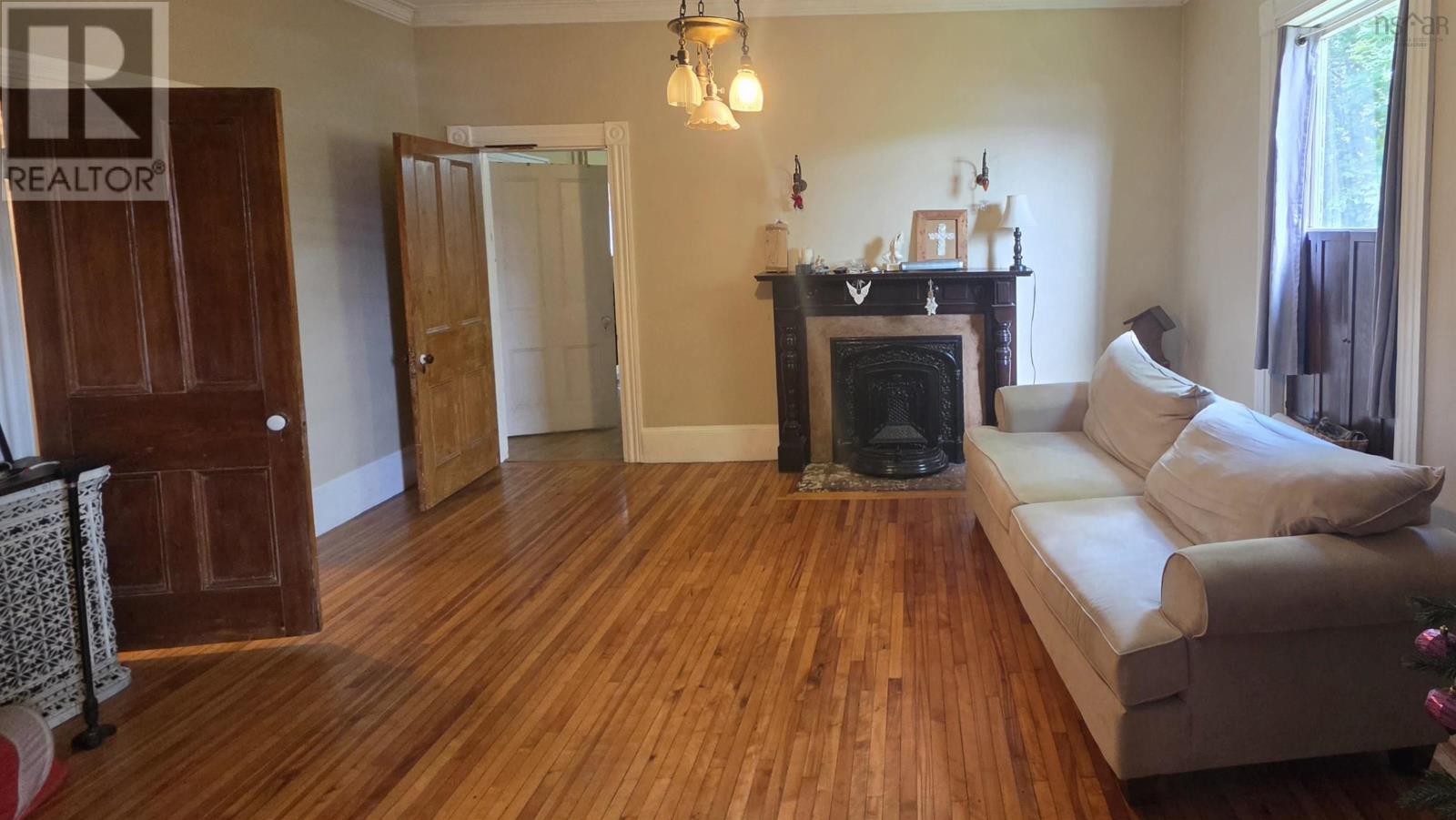 203 Queen Street, Truro, Nova Scotia  B2N 2B6 - Photo 15 - 202622220
