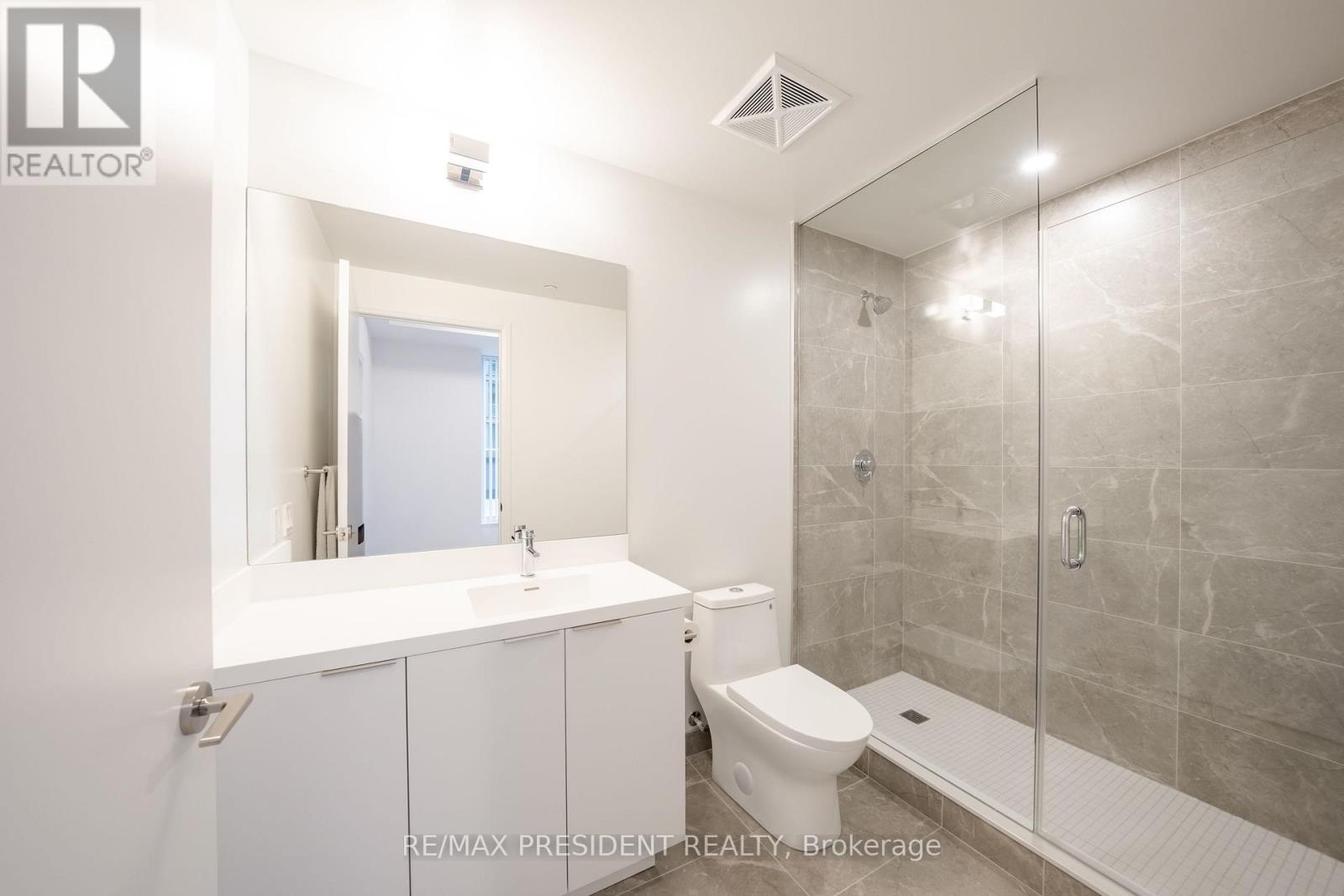 822 - 400 King Street W, Toronto, Ontario  M5V 1K2 - Photo 15 - C13737174