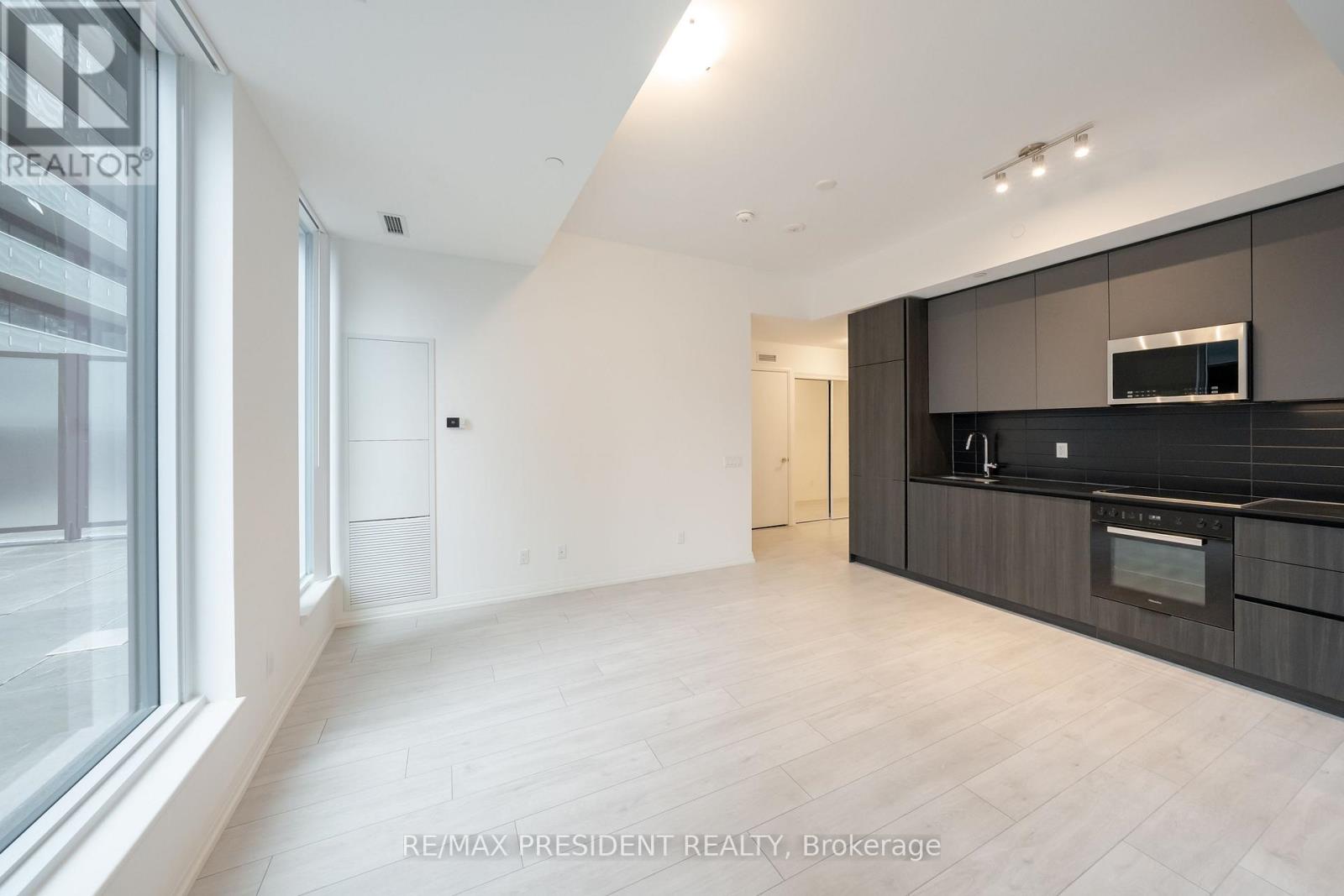 822 - 400 King Street W, Toronto, Ontario  M5V 1K2 - Photo 5 - C13737174