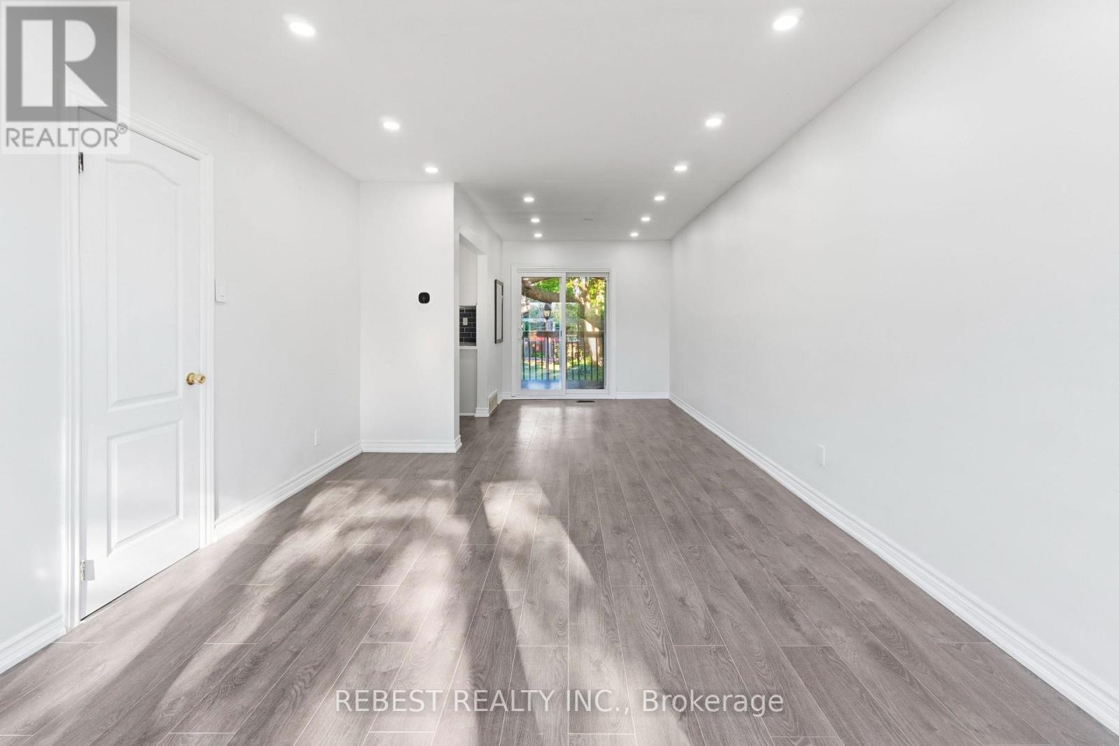 2181 Wiseman Court, Mississauga, Ontario  L5J 1P3 - Photo 9 - W13735444