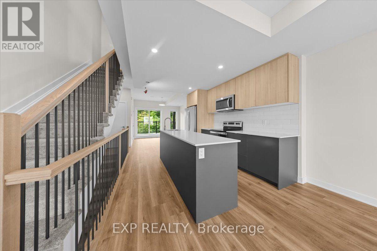 215 Antelope Private, Ottawa, Ontario  K2W 0C7 - Photo 7 - X13715570