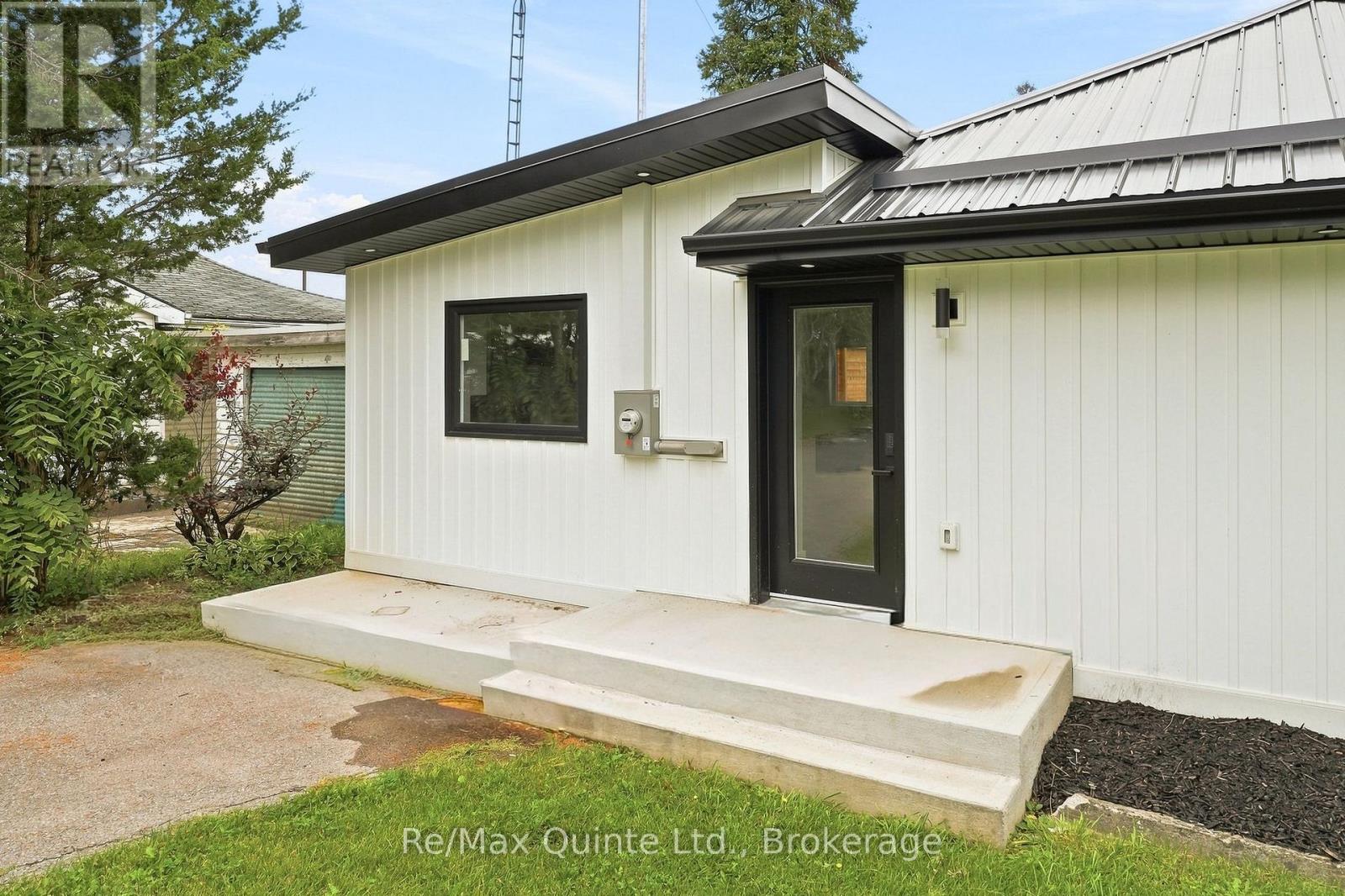 417 County Road 28, Prince Edward County, Ontario  K8P 3J1 - Photo 4 - X13737446