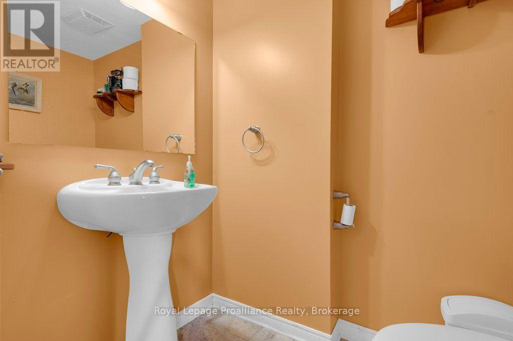 2014 Foxboro-Stirling Road, Quinte West, Ontario  K0K 3E0 - Photo 23 - X13737490