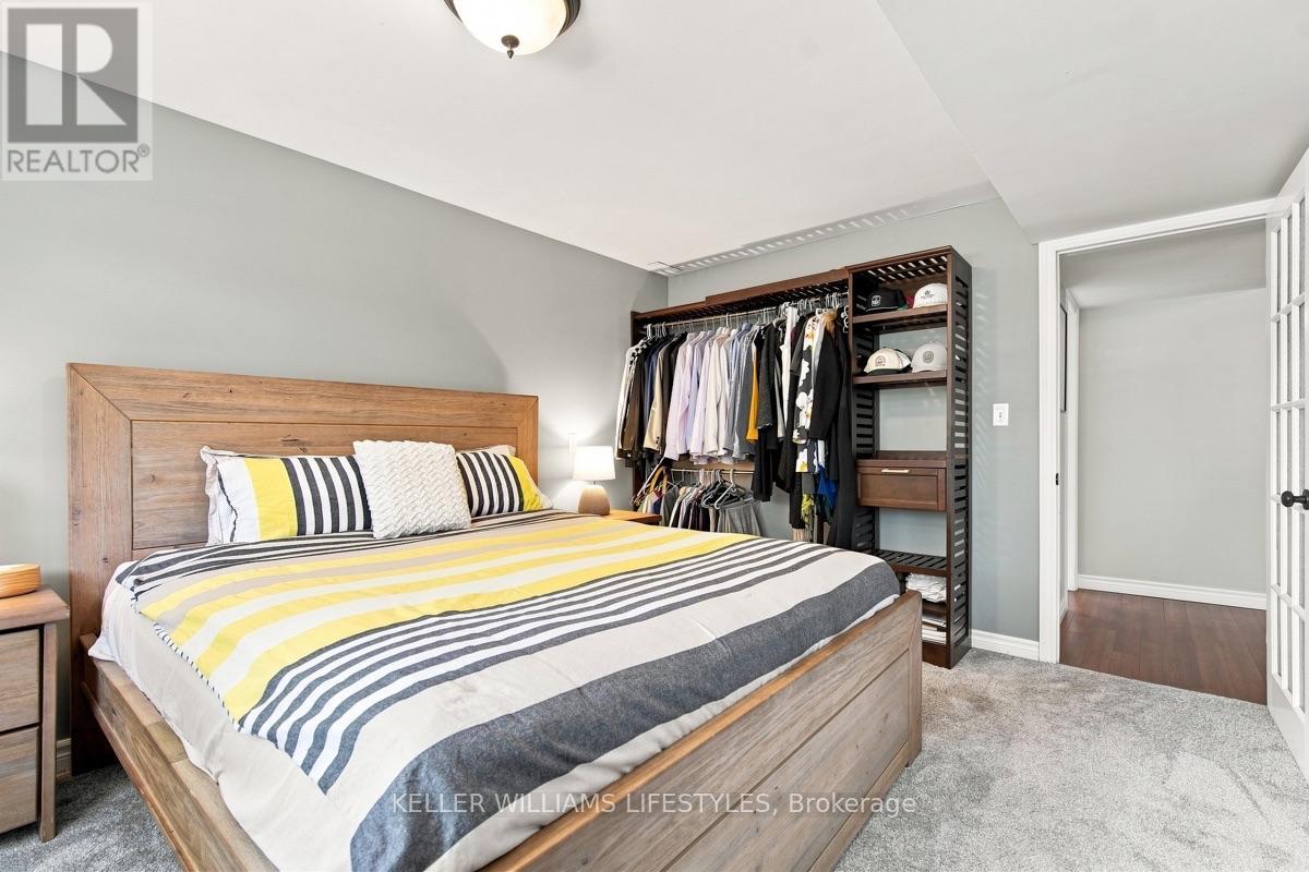 740 Village Green Avenue, London South, Ontario  N6K 1H4 - Photo 30 - X13737544