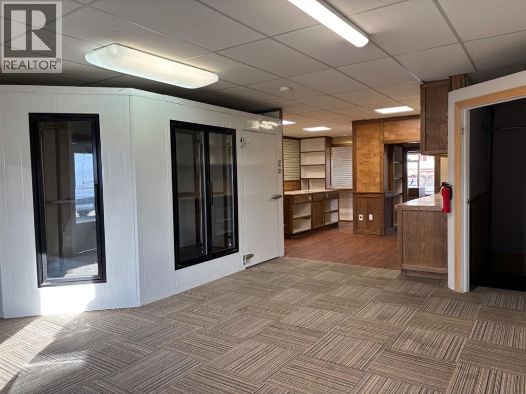 121 Center Street W, Vulcan, Alberta  T0L 2B0 - Photo 11 - A2339930