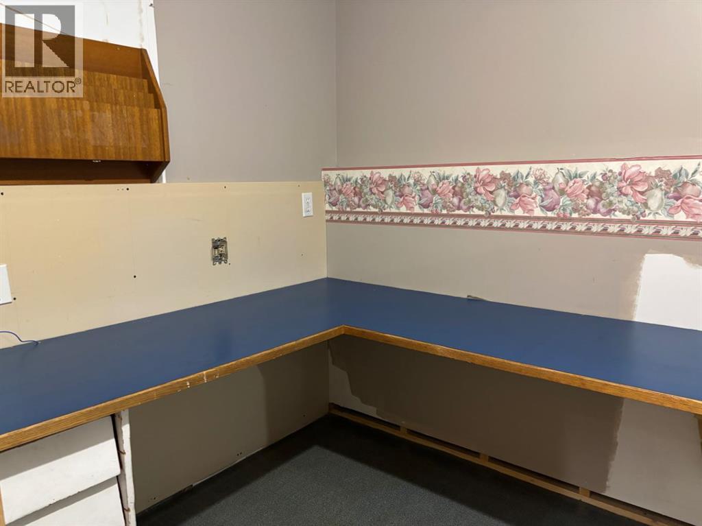 121 Center Street W, Vulcan, Alberta  T0L 2B0 - Photo 17 - A2339930