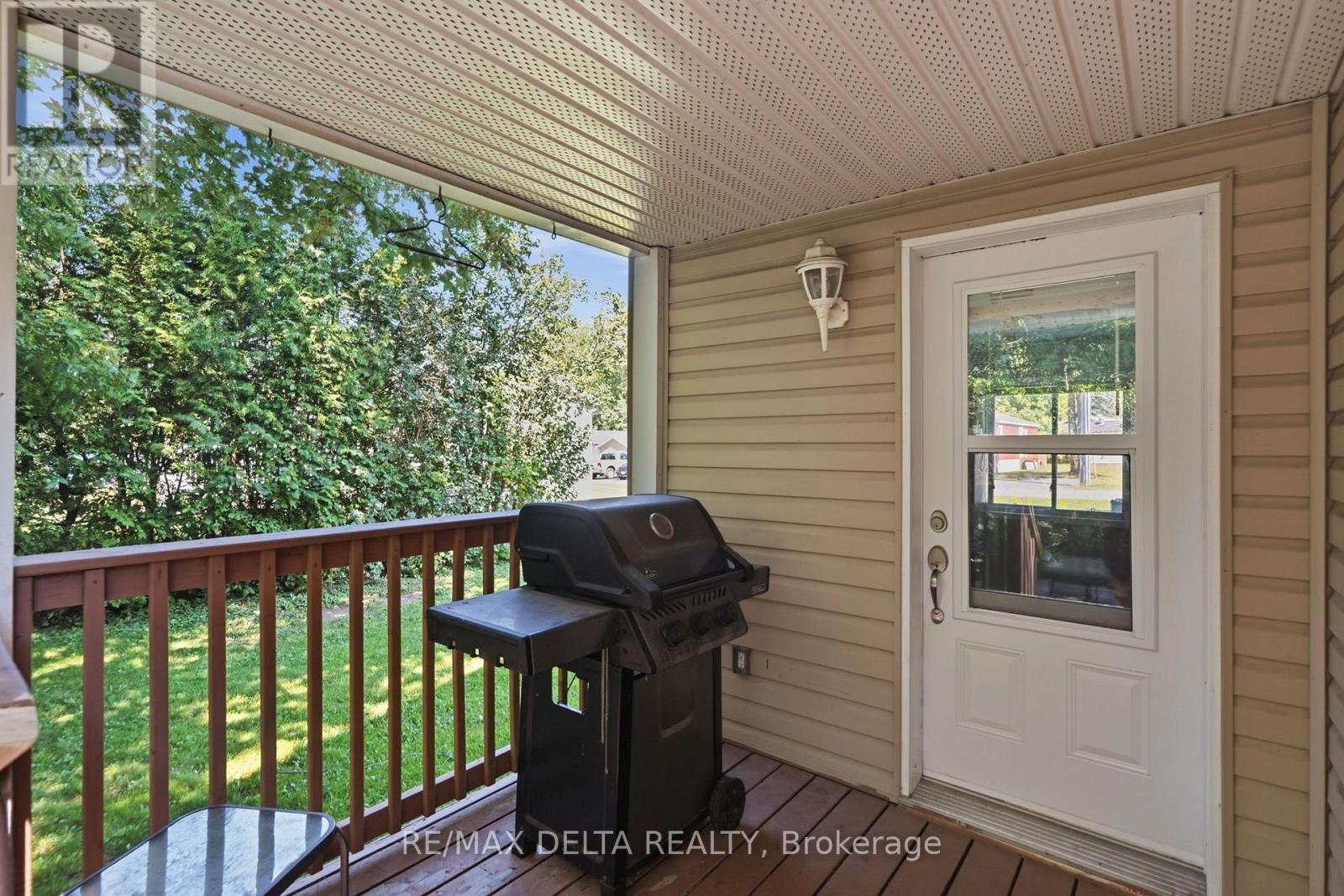 8250 County Road 17 Road, Clarence-Rockland, Ontario  K4K 1K7 - Photo 24 - X13737472