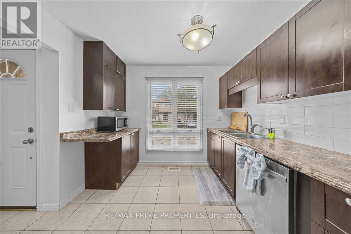 29 - 6252 Castille Court, Ottawa, Ontario  K1C 1X5 - Photo 4 - X13737498