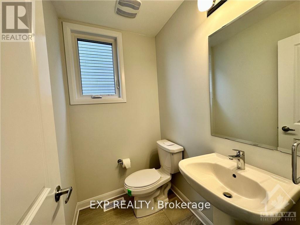 637 Hamsa Street, Ottawa, Ontario  K2J 6Z7 - Photo 4 - X13737522