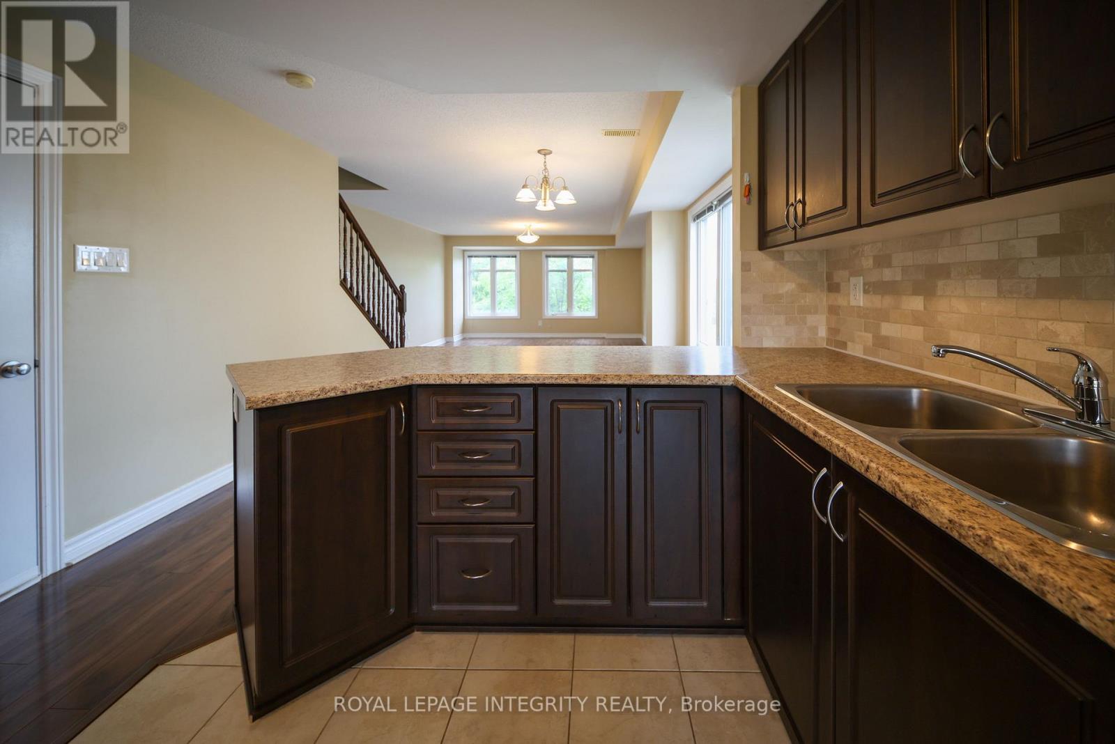 D - 1124 Klondike Road, Ottawa, Ontario  K2K 0H2 - Photo 10 - X13737554