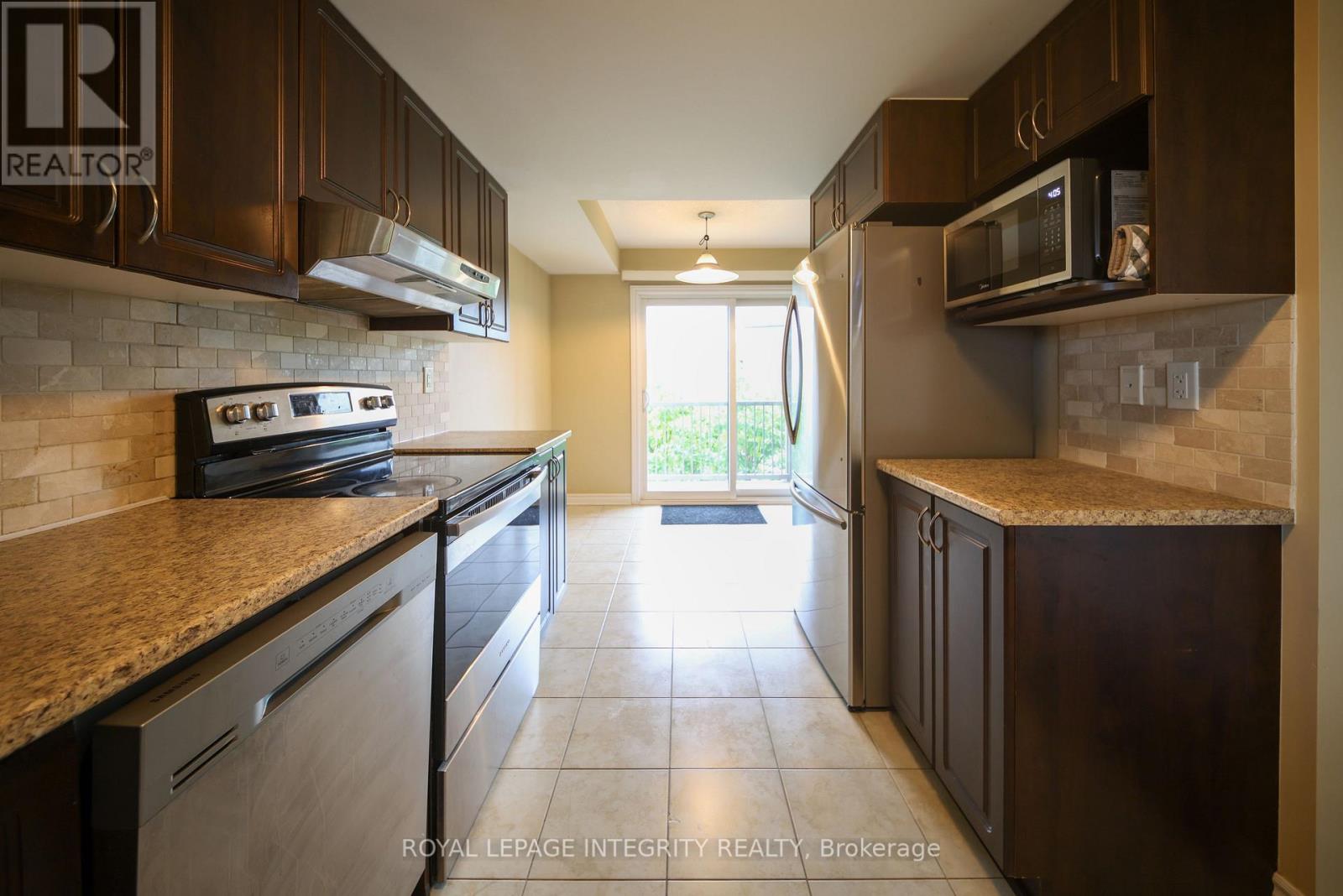 D - 1124 Klondike Road, Ottawa, Ontario  K2K 0H2 - Photo 6 - X13737554