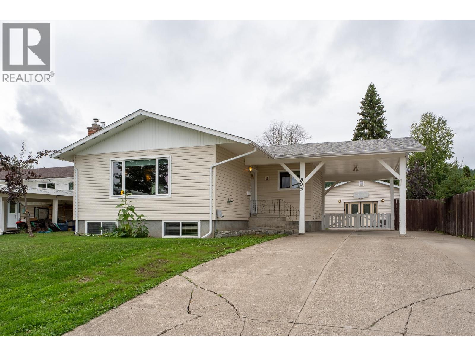 805 Faulkner Crescent, Prince George, British Columbia  V2M 5E1 - Photo 1 - R3160860