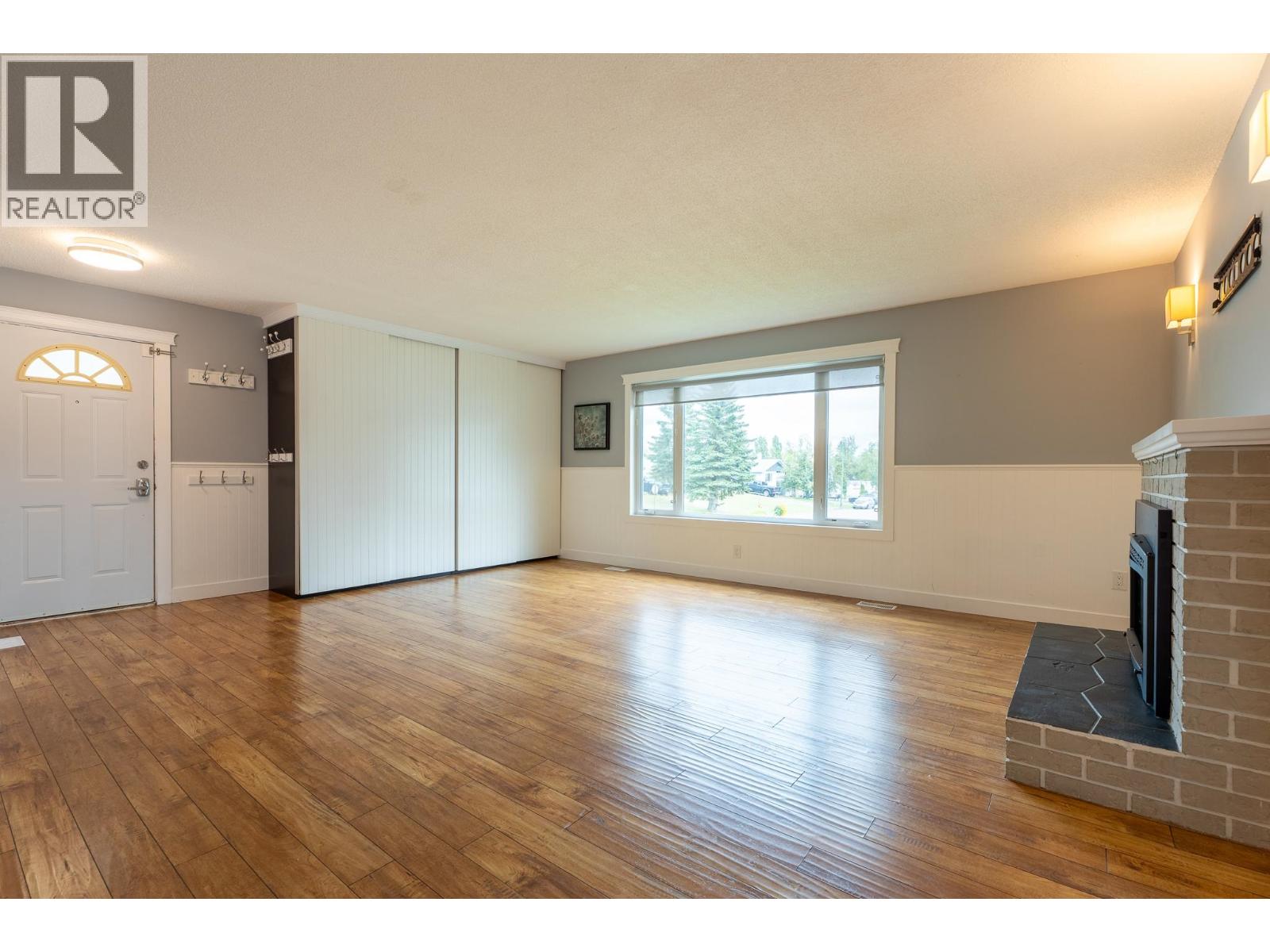 805 Faulkner Crescent, Prince George, British Columbia  V2M 5E1 - Photo 6 - R3160860