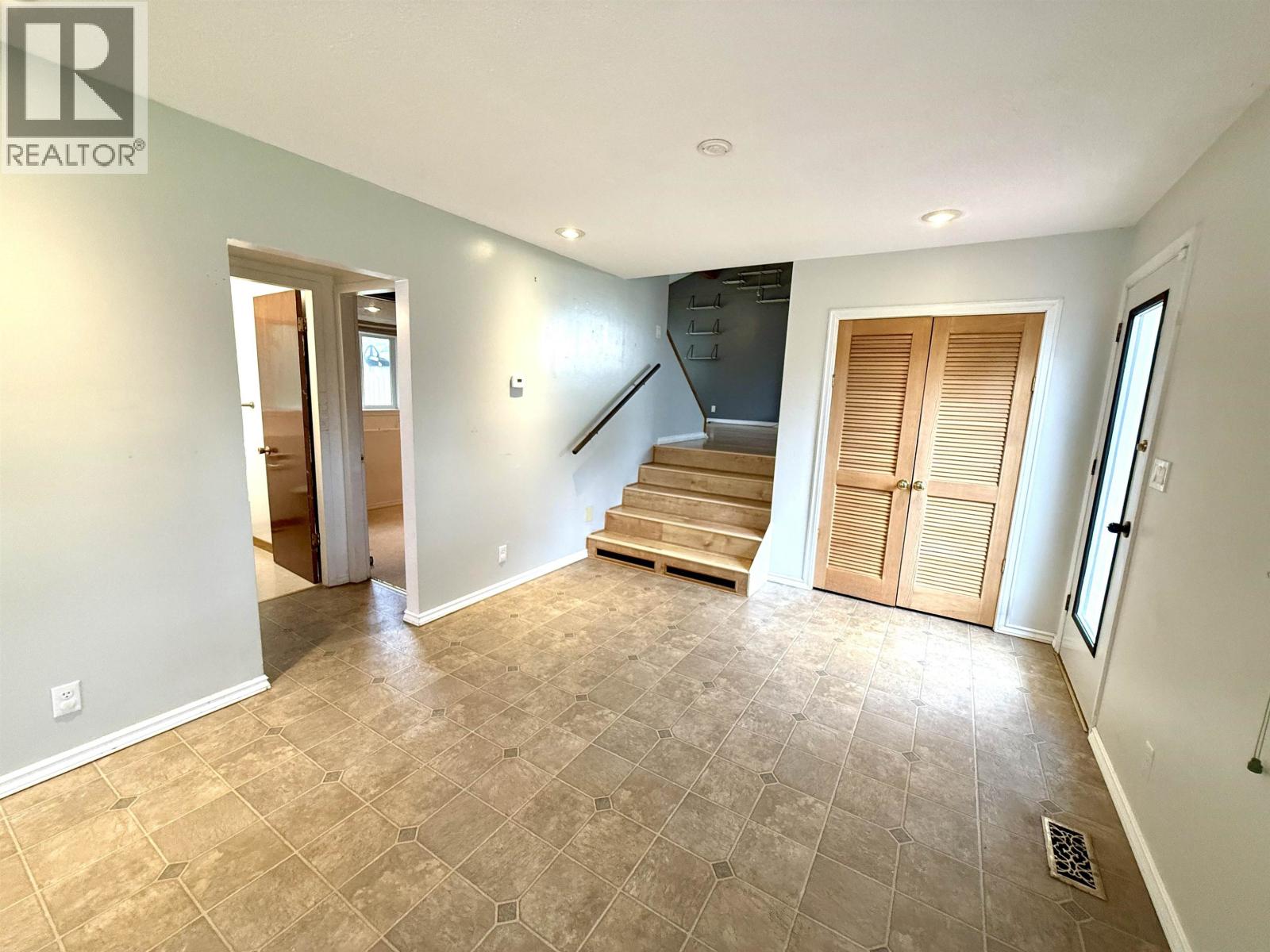 7761 Thompson Drive, Prince George, British Columbia  V2N 5N5 - Photo 6 - R3160868