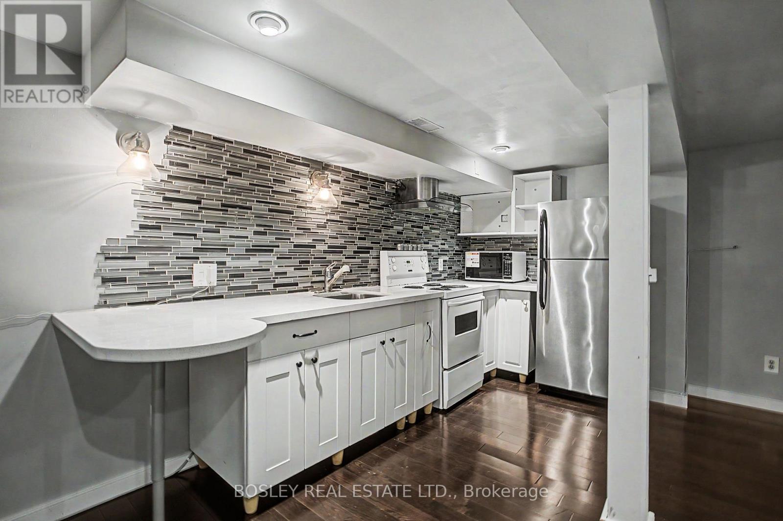 Lower - 254 Broadway Avenue, Toronto, Ontario  M4P 1V9 - Photo 10 - C13737450