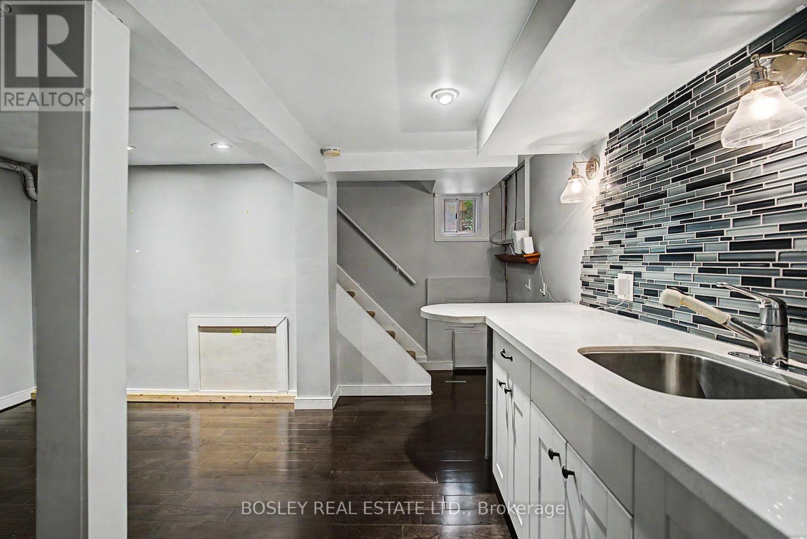 Lower - 254 Broadway Avenue, Toronto, Ontario  M4P 1V9 - Photo 9 - C13737450