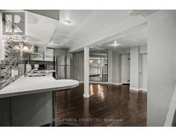 LOWER - 254 BROADWAY AVENUE, Toronto, Ontario