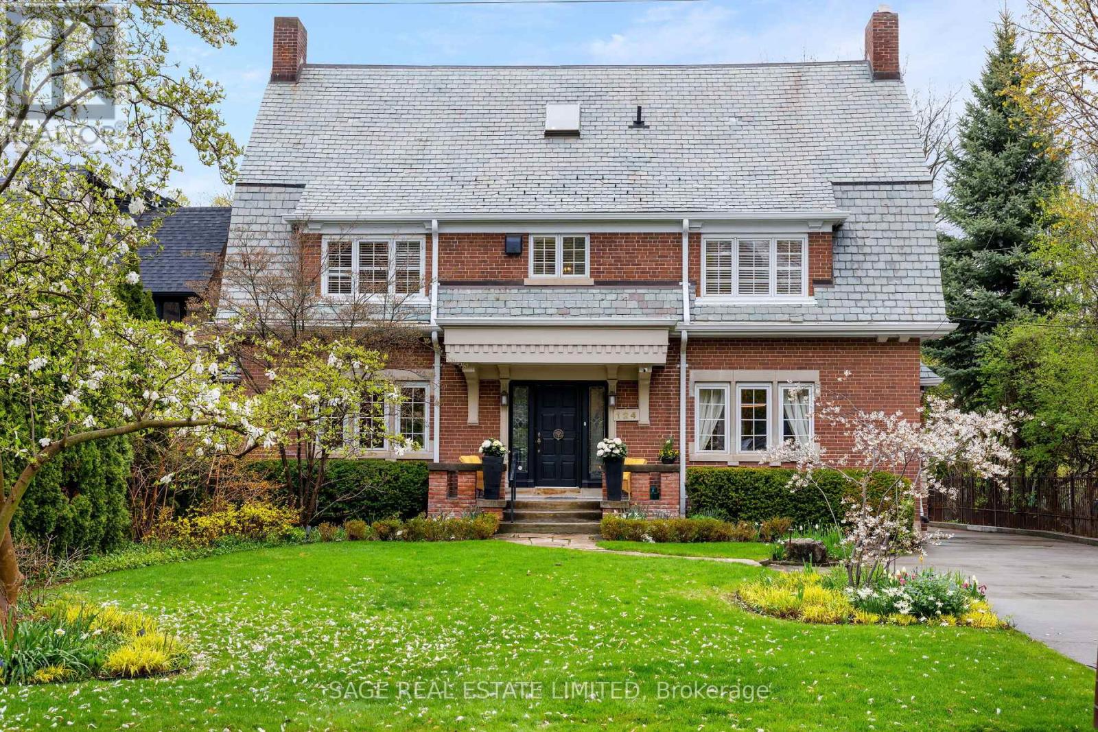 124 Blythwood Road, Toronto, Ontario  M4N 1A4 - Photo 1 - C13737564