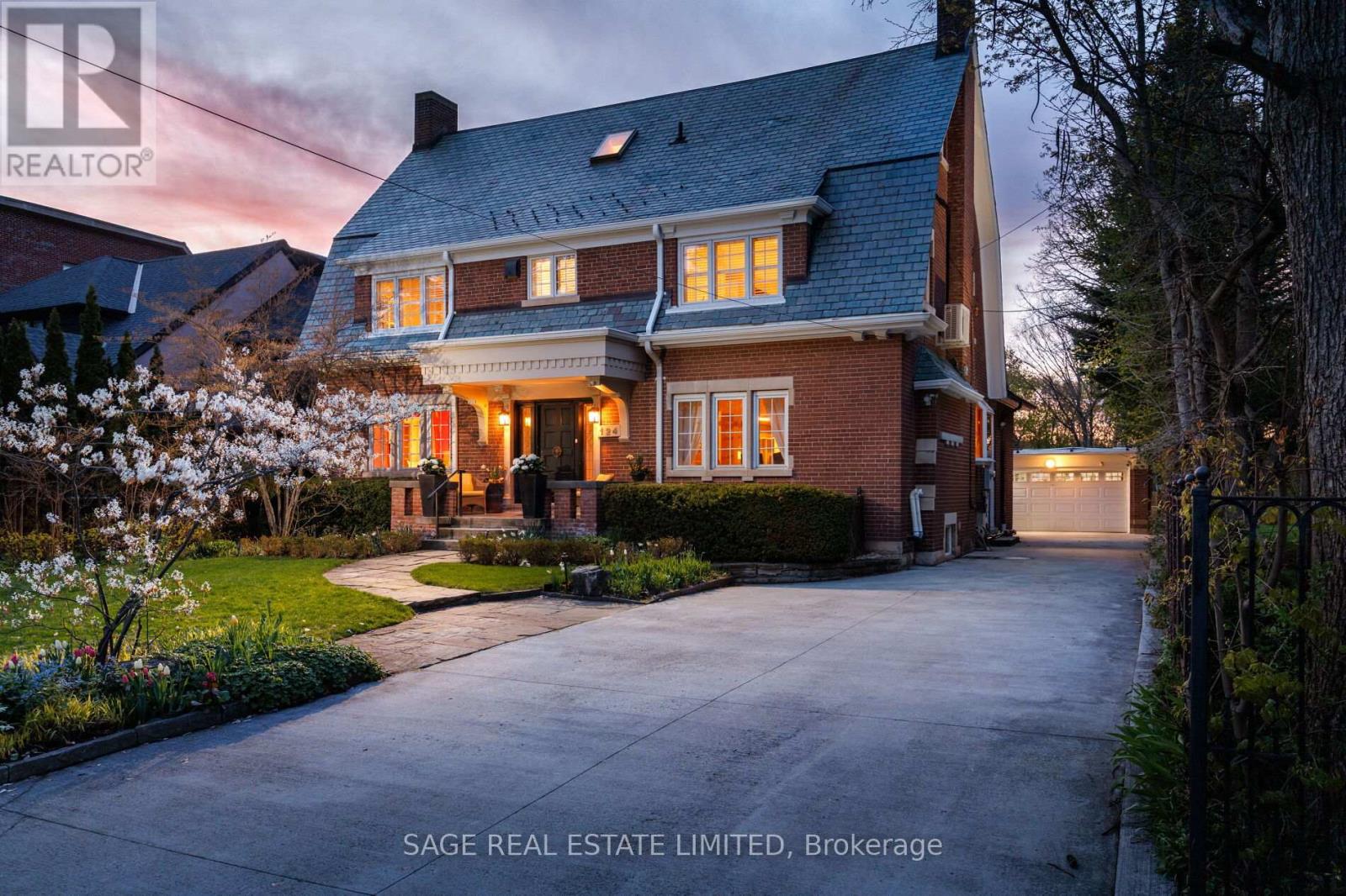 124 Blythwood Road, Toronto, Ontario  M4N 1A4 - Photo 3 - C13737564