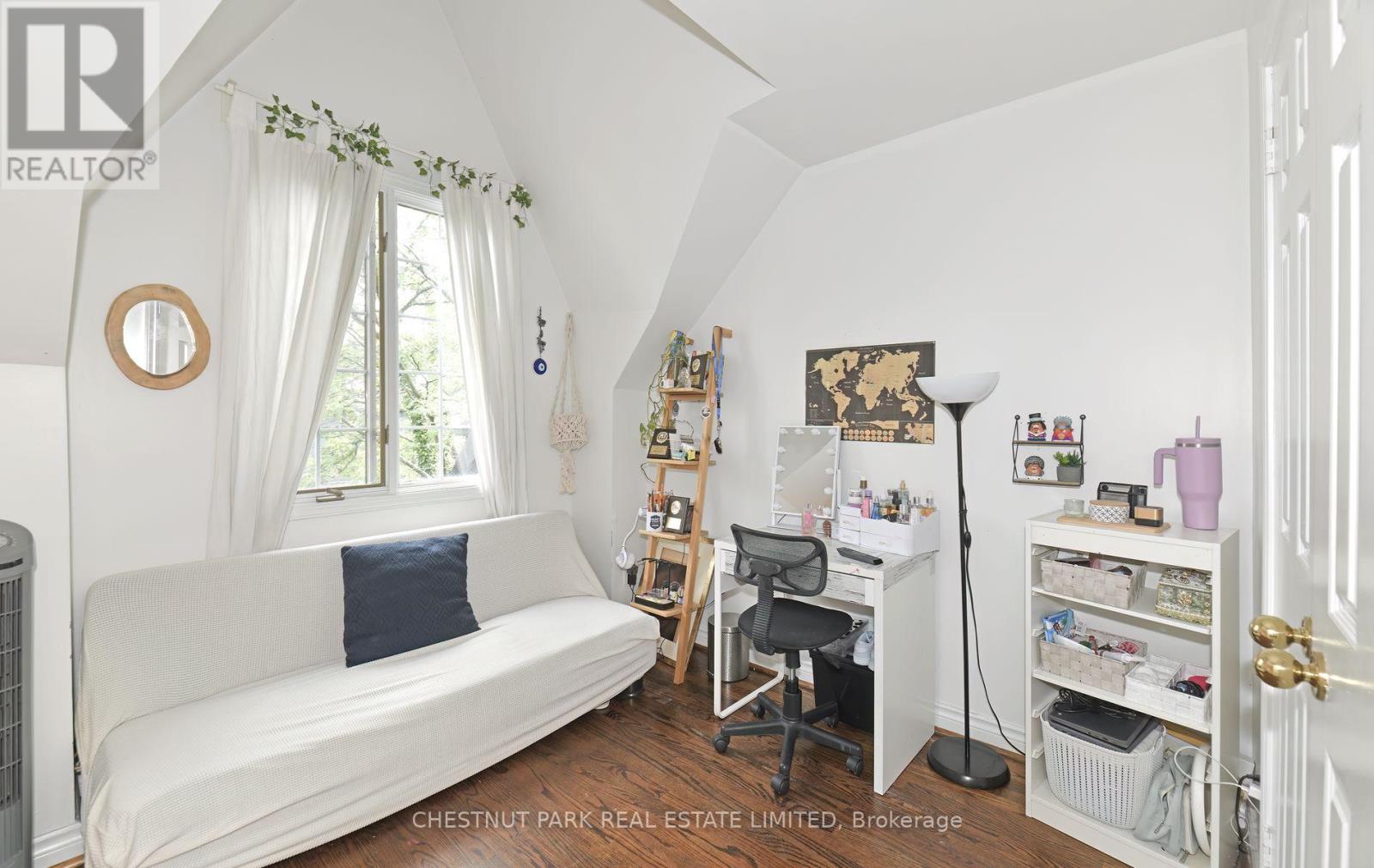 58 Alcorn Avenue, Toronto, Ontario  M4V 1E4 - Photo 11 - C13737594