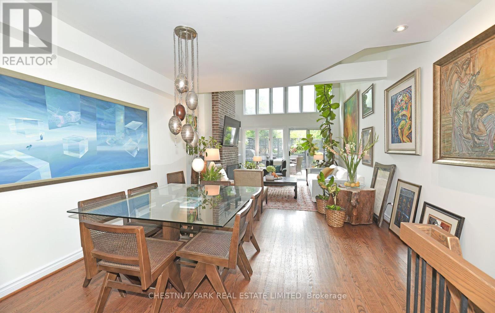58 Alcorn Avenue, Toronto, Ontario  M4V 1E4 - Photo 5 - C13737594