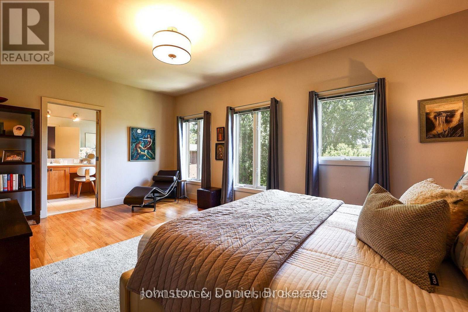 181 Rumsey Road, Toronto, Ontario  M4G 1P4 - Photo 19 - C13737624