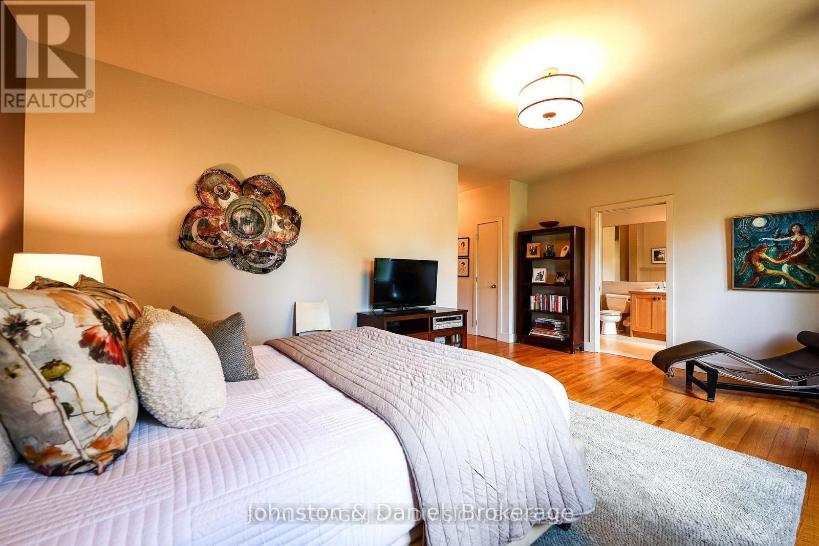 181 Rumsey Road, Toronto, Ontario  M4G 1P4 - Photo 20 - C13737624