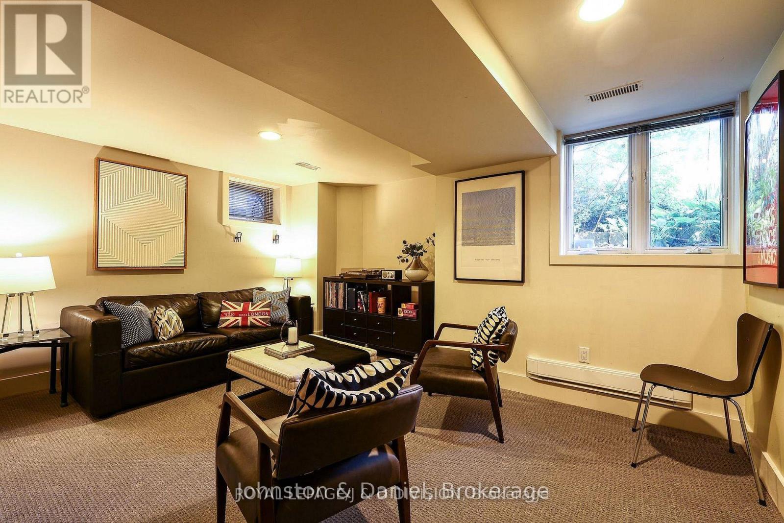 181 Rumsey Road, Toronto, Ontario  M4G 1P4 - Photo 26 - C13737624
