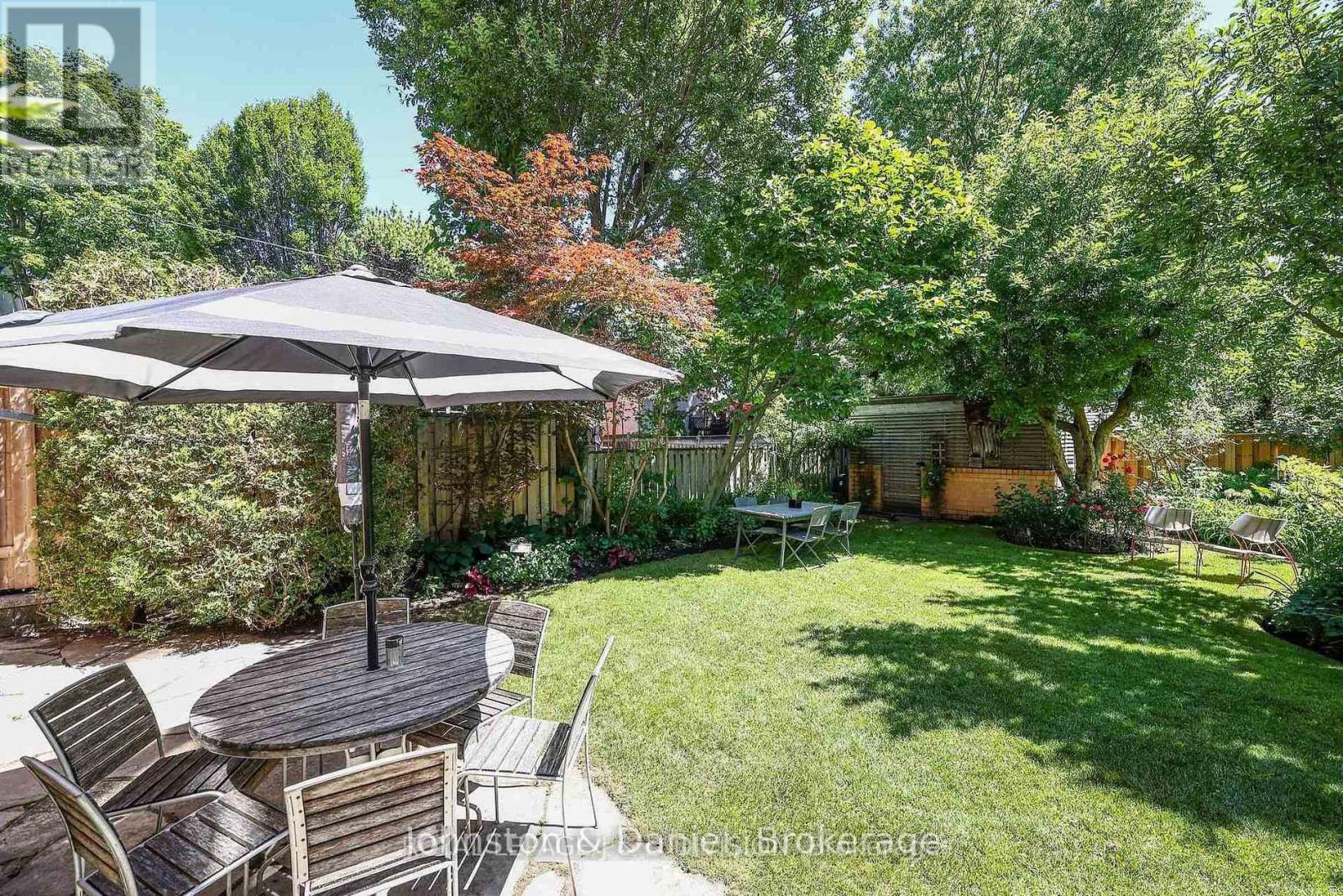 181 Rumsey Road, Toronto, Ontario  M4G 1P4 - Photo 32 - C13737624