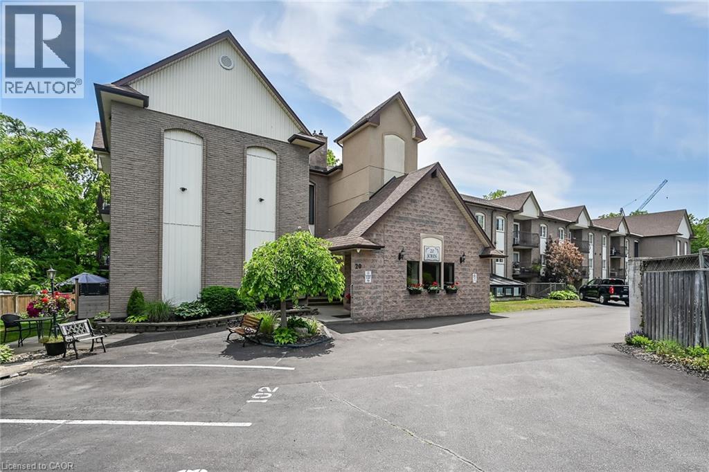 20 John Street Unit# 202, Grimsby, Ontario L3M 1X5 - Photo 1 - 40859932