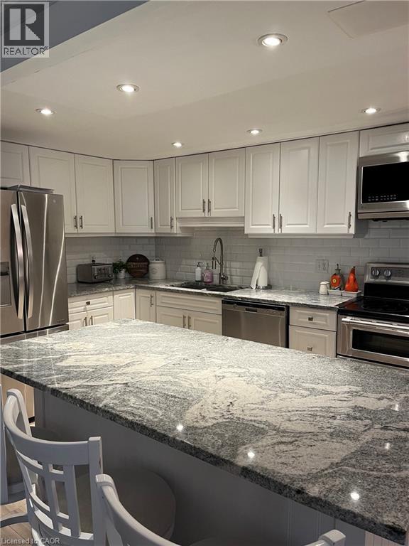 20 John Street Unit# 202, Grimsby, Ontario L3M 1X5 - Photo 9 - 40859932