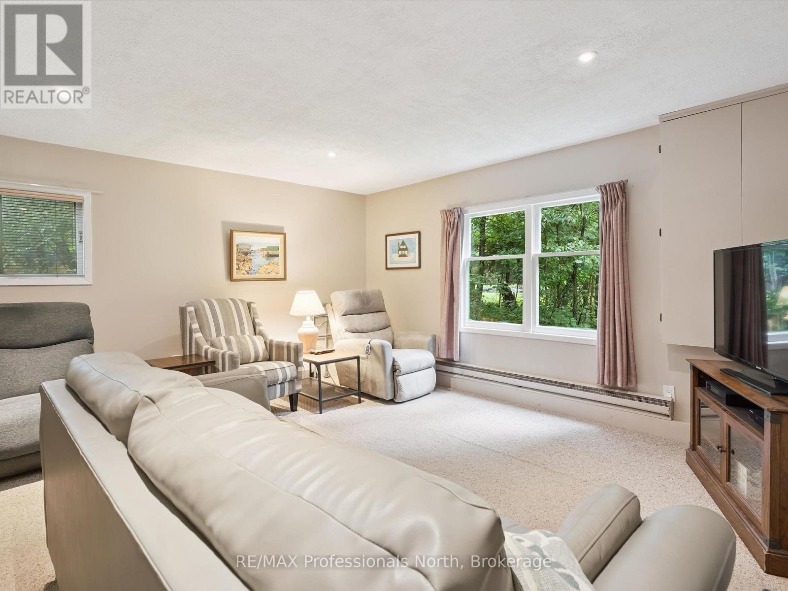 19 Glen Acres Road, Huntsville, Ontario  P1H 1N6 - Photo 14 - X13737390