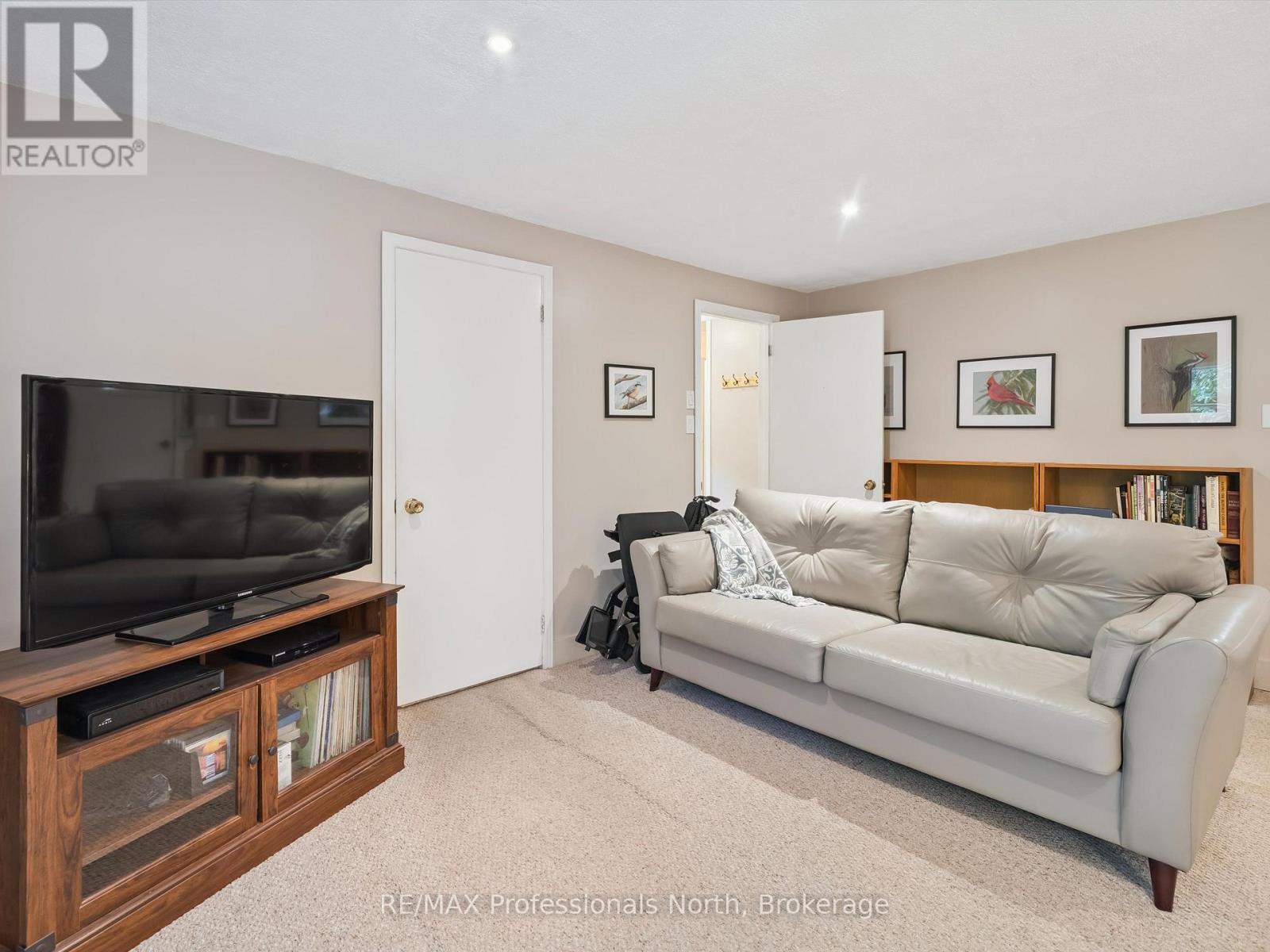 19 Glen Acres Road, Huntsville, Ontario  P1H 1N6 - Photo 16 - X13737390