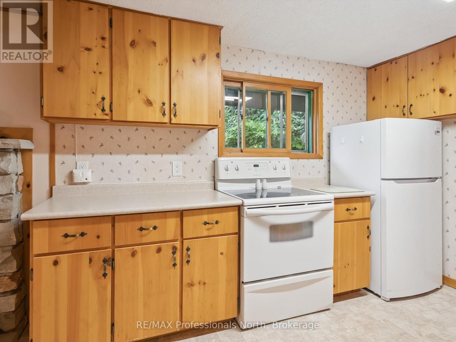 19 Glen Acres Road, Huntsville, Ontario  P1H 1N6 - Photo 20 - X13737390
