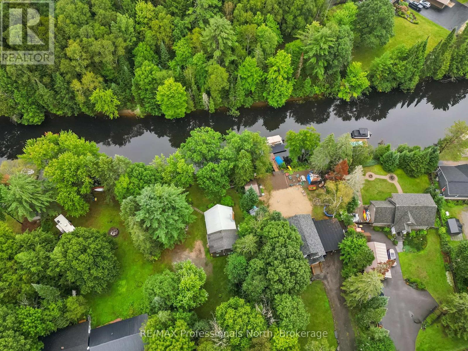 19 Glen Acres Road, Huntsville, Ontario  P1H 1N6 - Photo 42 - X13737390