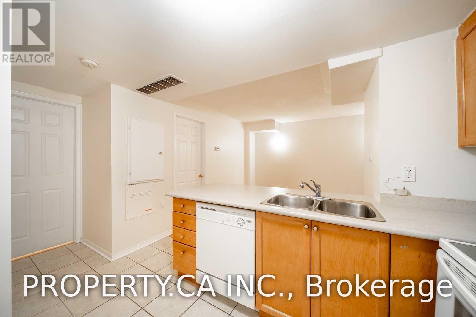 117 - 42 Pinery Trail, Toronto, Ontario  M1B 6H9 - Photo 11 - E13737406