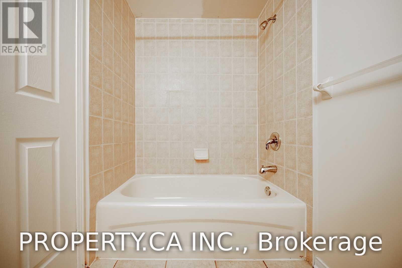 117 - 42 Pinery Trail, Toronto, Ontario  M1B 6H9 - Photo 19 - E13737406