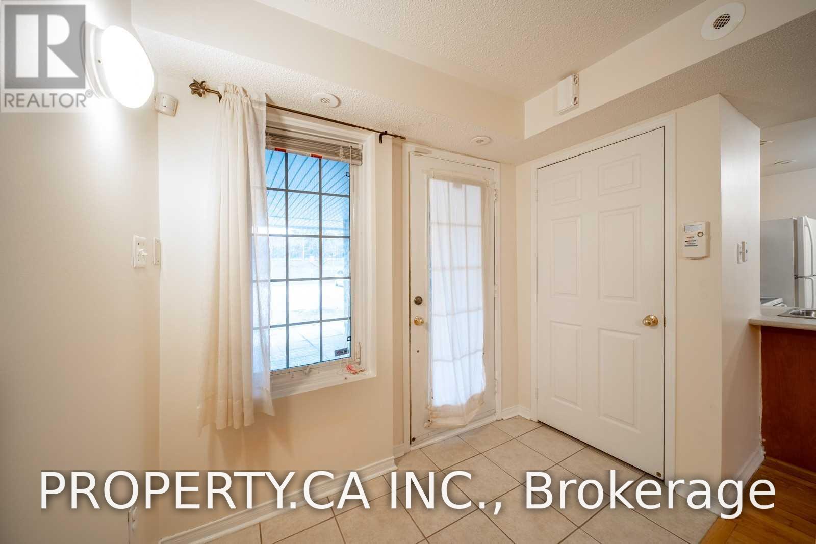 117 - 42 Pinery Trail, Toronto, Ontario  M1B 6H9 - Photo 3 - E13737406